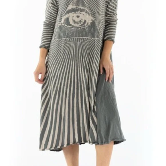 Magnolia Pearl Eye of God Long Sleeved Dress - Picture 4 of 16